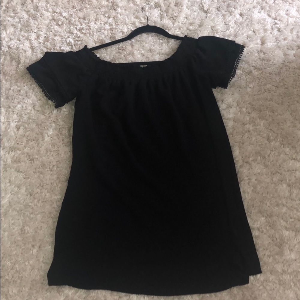 Women’s black strapless dress